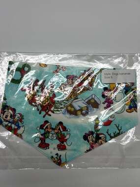 Showstoppers Disney Mickey & Friends Christmas Dog Bandana Size S